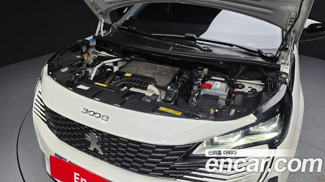 Peugeot 3008 2022 thumb 6