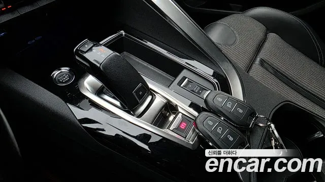 Peugeot 3008 2022 thumb 9