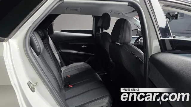 Peugeot 3008 2022 thumb 11
