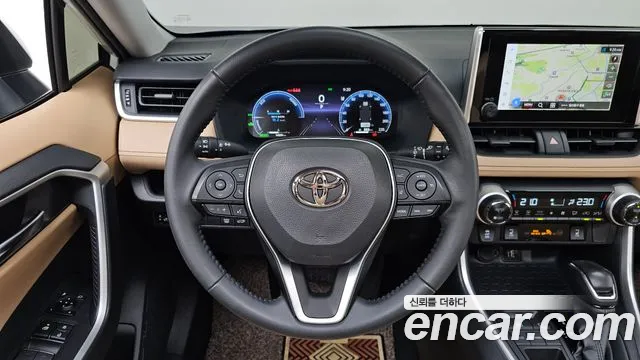 Toyota RAV4 2025 thumb 12