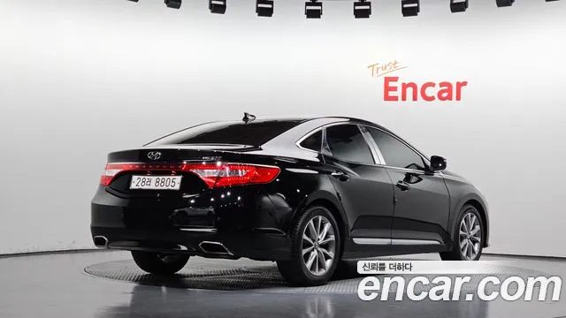Hyundai Grandeur 2016 thumb 2