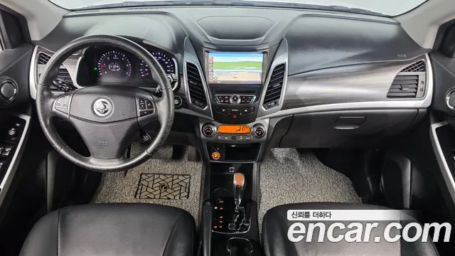 KG_Mobility_Ssangyong KORANDO 2014 thumb 7