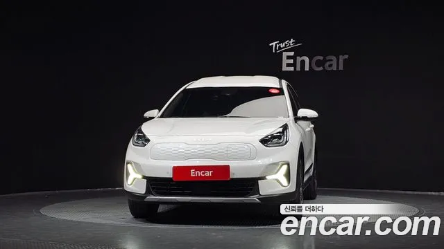 Kia Niro 2022 thumb 3
