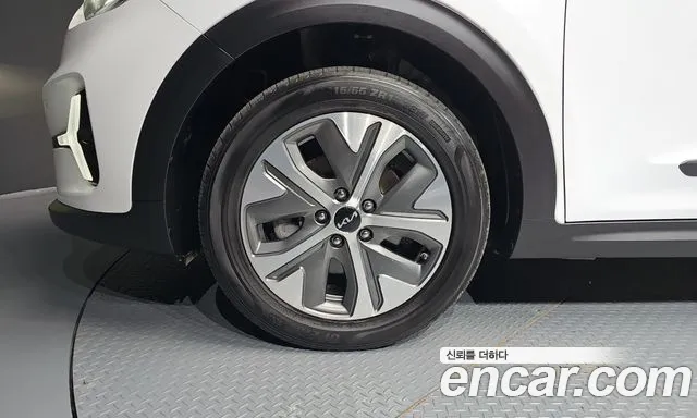 Kia Niro 2022 thumb 5