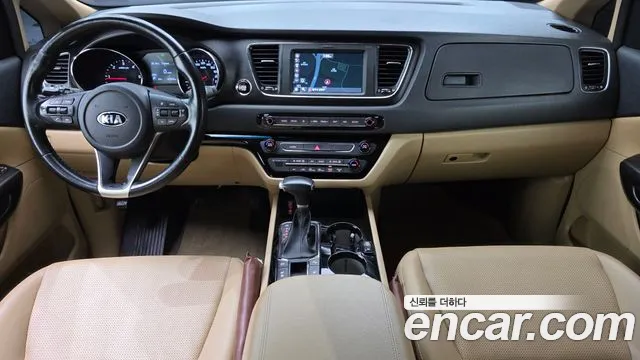 Kia Carnival 2018 thumb 7