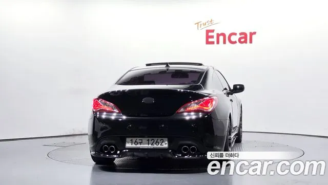 Hyundai Genesis 2010 thumb 4