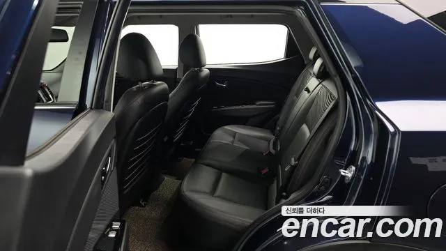 KG_Mobility_Ssangyong TIBOLI 2018 thumb 12