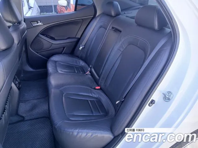 Kia K5 2011 thumb 7