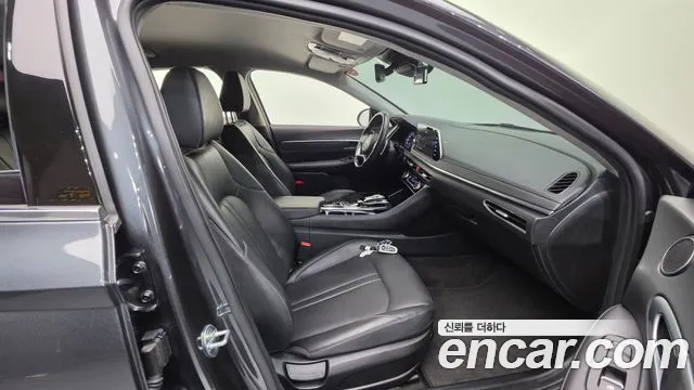 Hyundai Sonata 2021 thumb 10