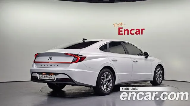 Hyundai Sonata 2019 thumb 2