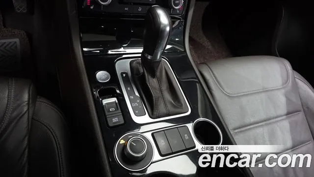 Volkswagen Touareg 2016 thumb 9