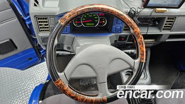 ChevroletGMDaewoo labo 2016 thumb 12