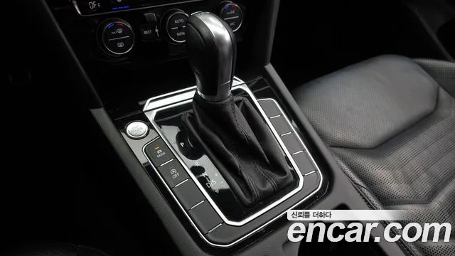 Volkswagen Arteon 2019 thumb 9