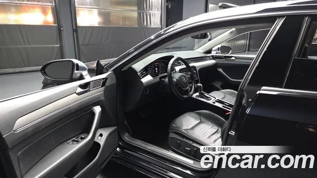 Volkswagen Arteon 2019 thumb 10