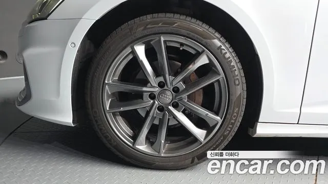 Audi A6 2020 thumb 5
