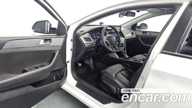 Hyundai Sonata 2017 thumb 9