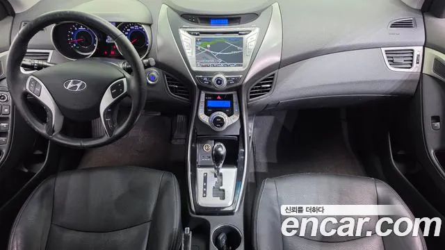 Hyundai Avante 2010 thumb 7