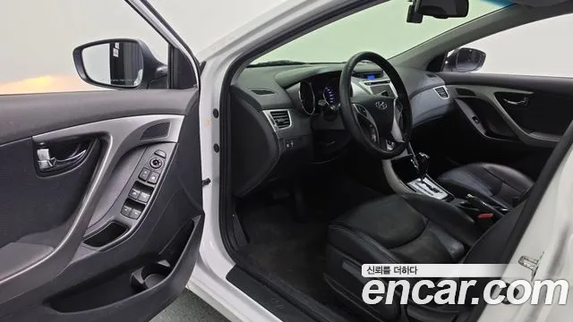 Hyundai Avante 2010 thumb 11