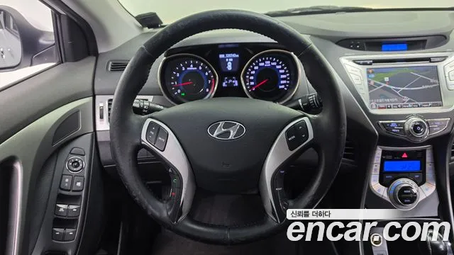 Hyundai Avante 2010 thumb 12