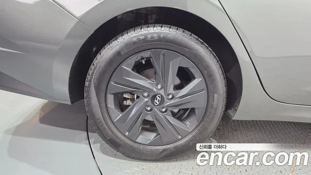 Hyundai Avante 2021 thumb 5