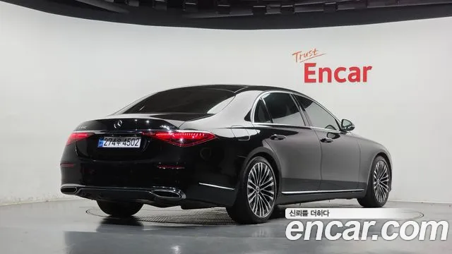Mercedes-Benz S-Класс 2022 thumb 2