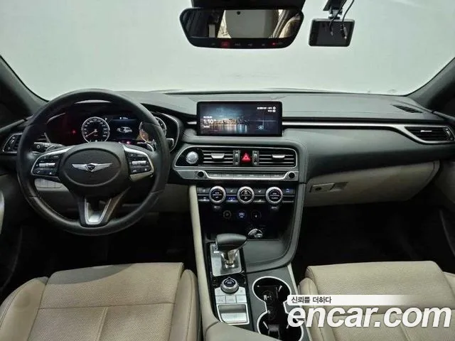 Genesis G70 2022 thumb 7