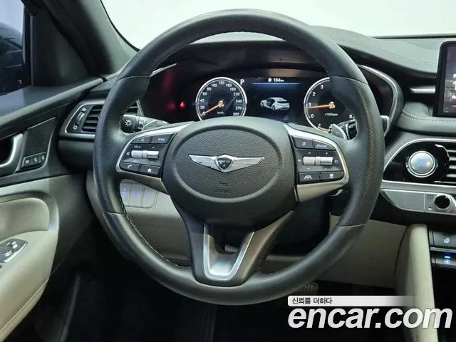 Genesis G70 2022 thumb 9