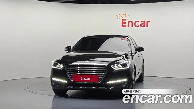 Genesis G90 2017 thumb 3