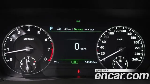 Genesis G90 2017 thumb 8