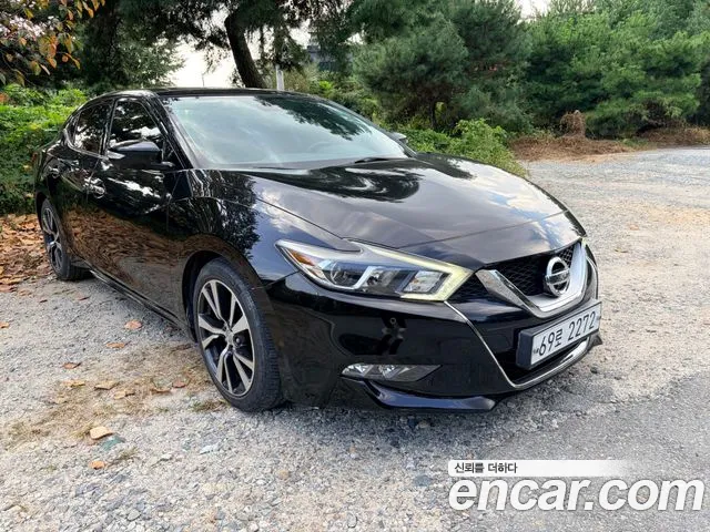 Nissan Maxima 2017 thumb 2