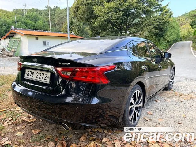 Nissan Maxima 2017 thumb 5