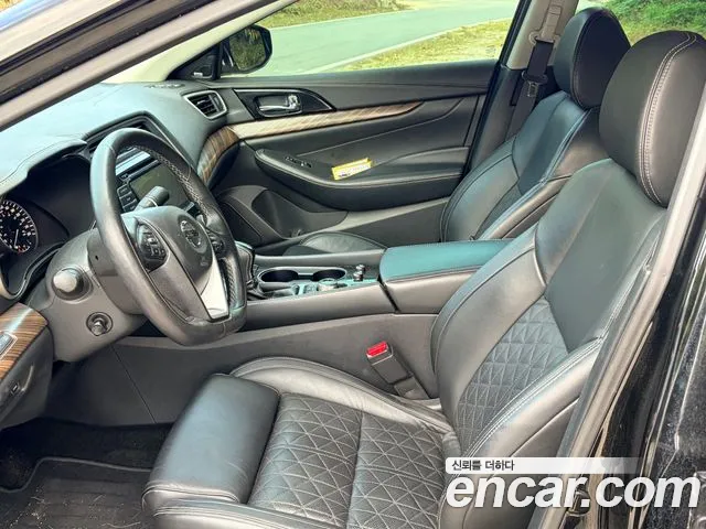 Nissan Maxima 2017 thumb 8