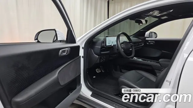 Hyundai IONIQ 6 2024 thumb 9
