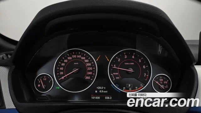 BMW 4-Series 2016 thumb 8