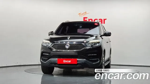 KG_Mobility_Ssangyong Rexton 2018 thumb 3