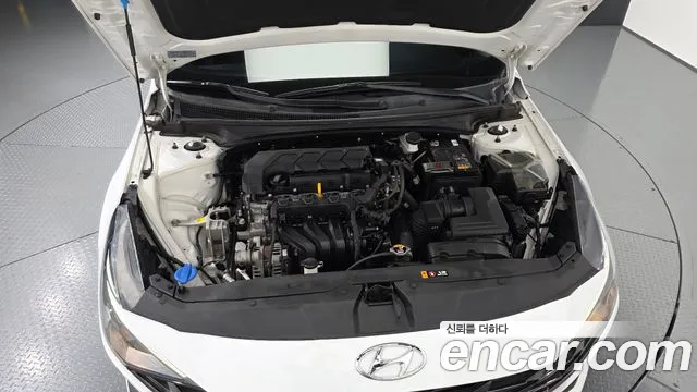 Hyundai Avante 2022 thumb 5
