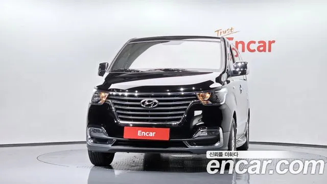 Hyundai Starex 2019 thumb 3