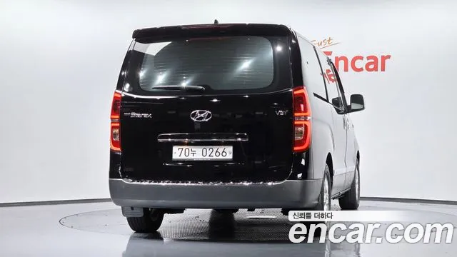 Hyundai Starex 2019 thumb 4