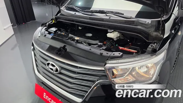 Hyundai Starex 2019 thumb 6