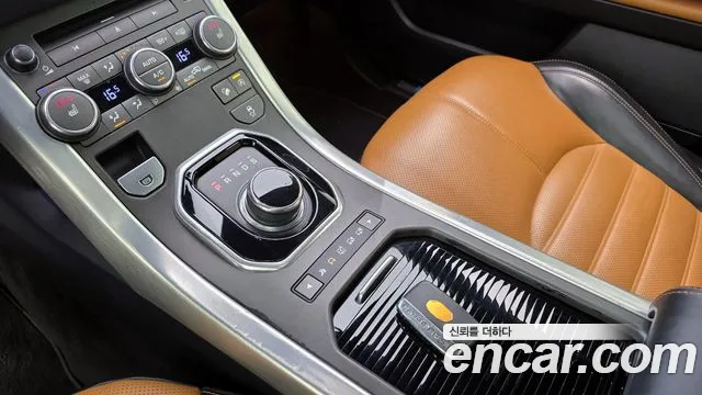 Land Rover Range Rover Evoque 2016 thumb 9