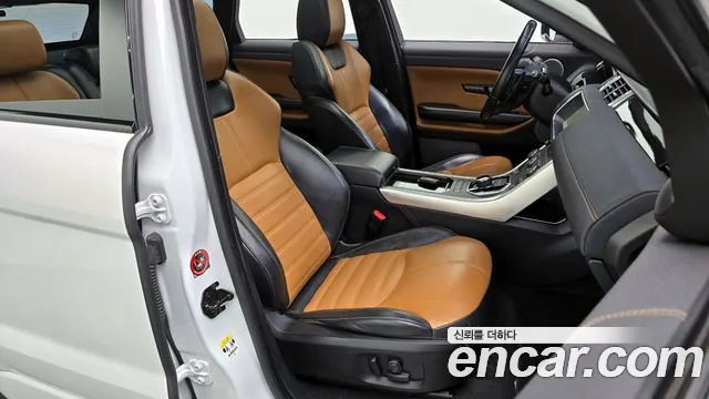 Land Rover Range Rover Evoque 2016 thumb 12