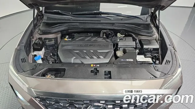 Hyundai Santa Fe 2018 thumb 5