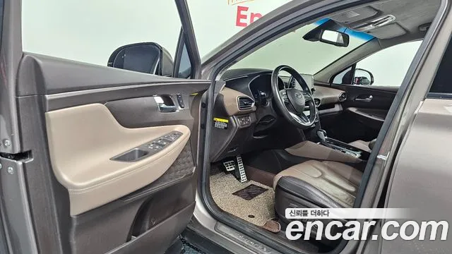 Hyundai Santa Fe 2018 thumb 9
