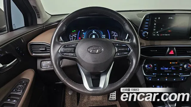Hyundai Santa Fe 2018 thumb 12