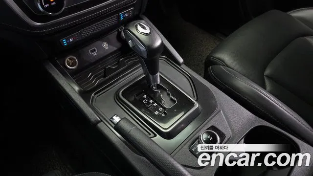 KG_Mobility_Ssangyong Rexton 2020 thumb 8
