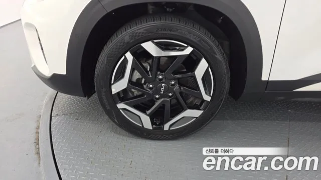 Kia Seltos 2023 thumb 5