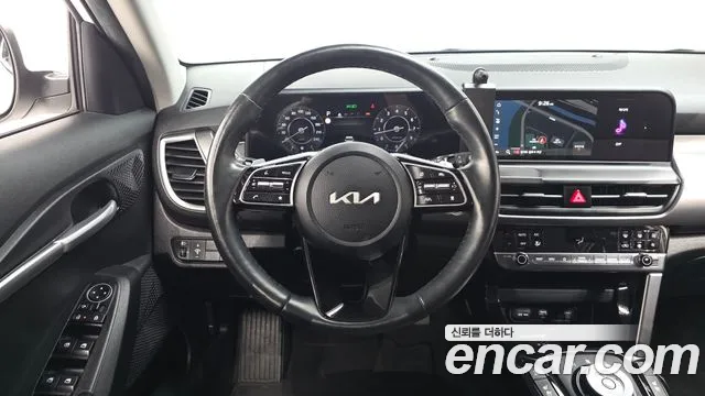 Kia Seltos 2023 thumb 12