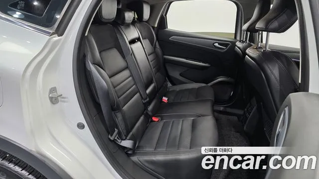 Renault-KoreaSamsung Arkana 2020 thumb 12
