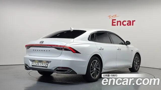 Hyundai Grandeur 2021 thumb 2