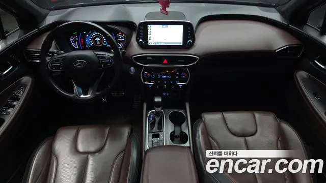 Hyundai Santa Fe 2018 thumb 6